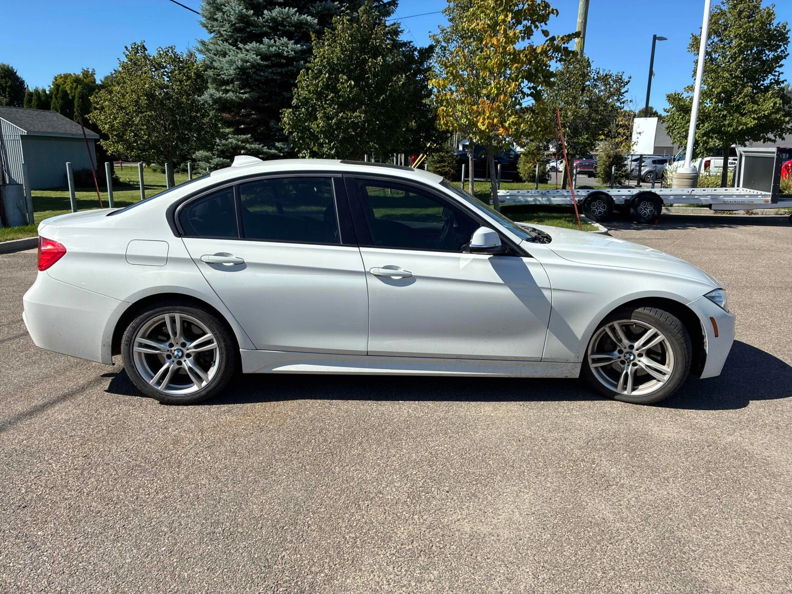 BMW 335 / ОТ ПРЕДСТАВИТЕЛСТВО НА БМВ / АВТОКРЕДИТ, снимка 3 - Автомобили и джипове - 56134315