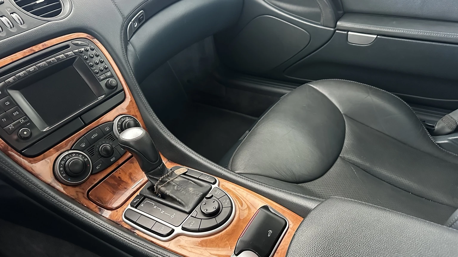 Mercedes-Benz SL 500 R230, снимка 5 - Автомобили и джипове - 56223837