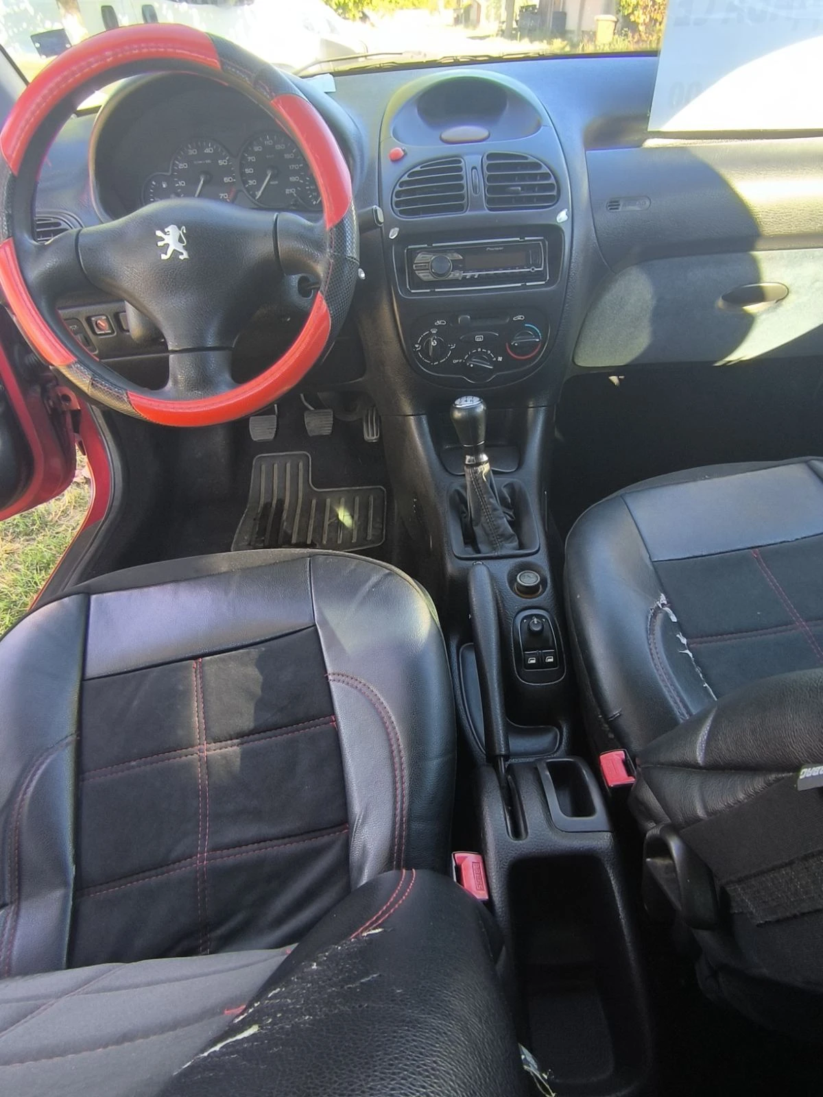 Peugeot 206, снимка 5 - Автомобили и джипове - 56343800