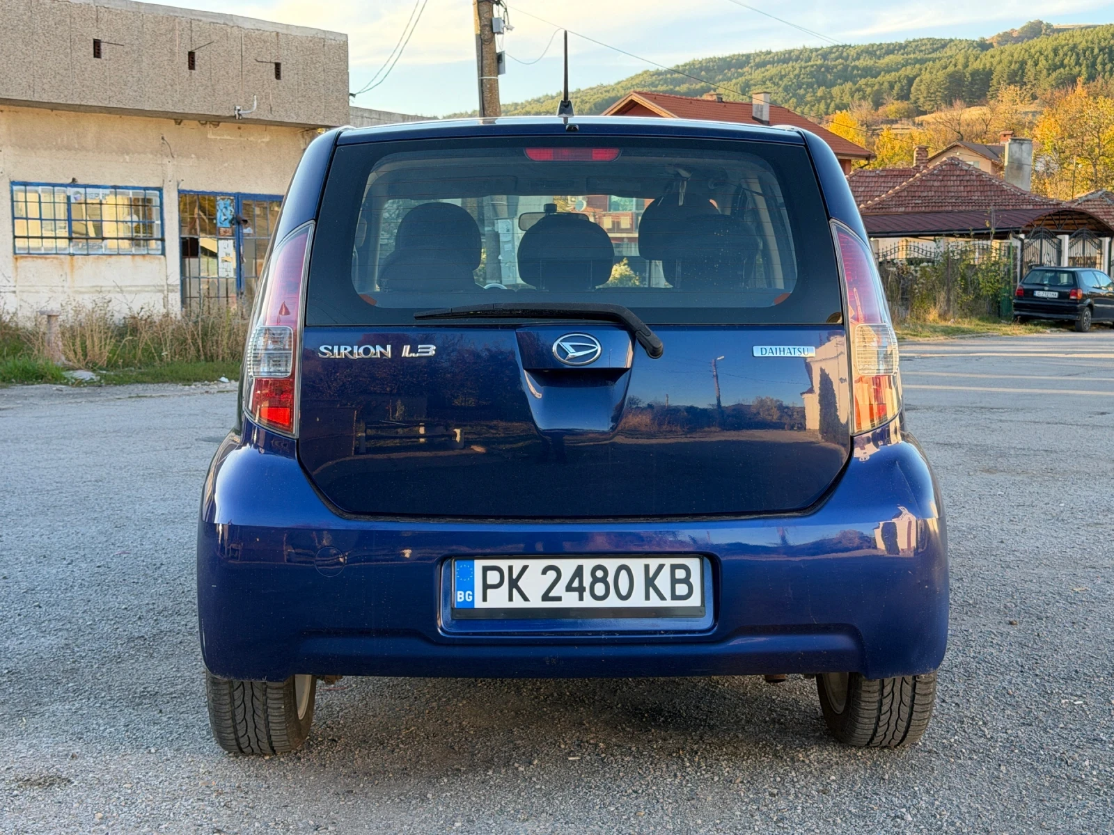 Daihatsu Sirion 1.3, снимка 5 - Автомобили и джипове - 56646566