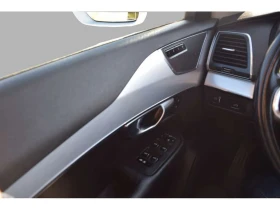 Volvo Xc90 * T5 Momentum AWD Navi Panoramic Sunroof * CARFAX , снимка 17
