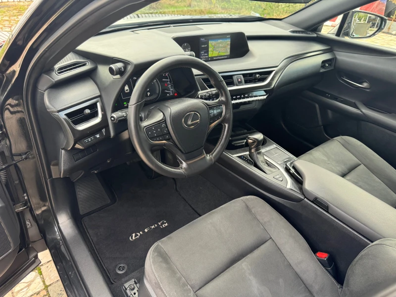 Toyota C-HR LEXUS UX 250h 2.0 184к.с., снимка 9 - Автомобили и джипове - 47499177