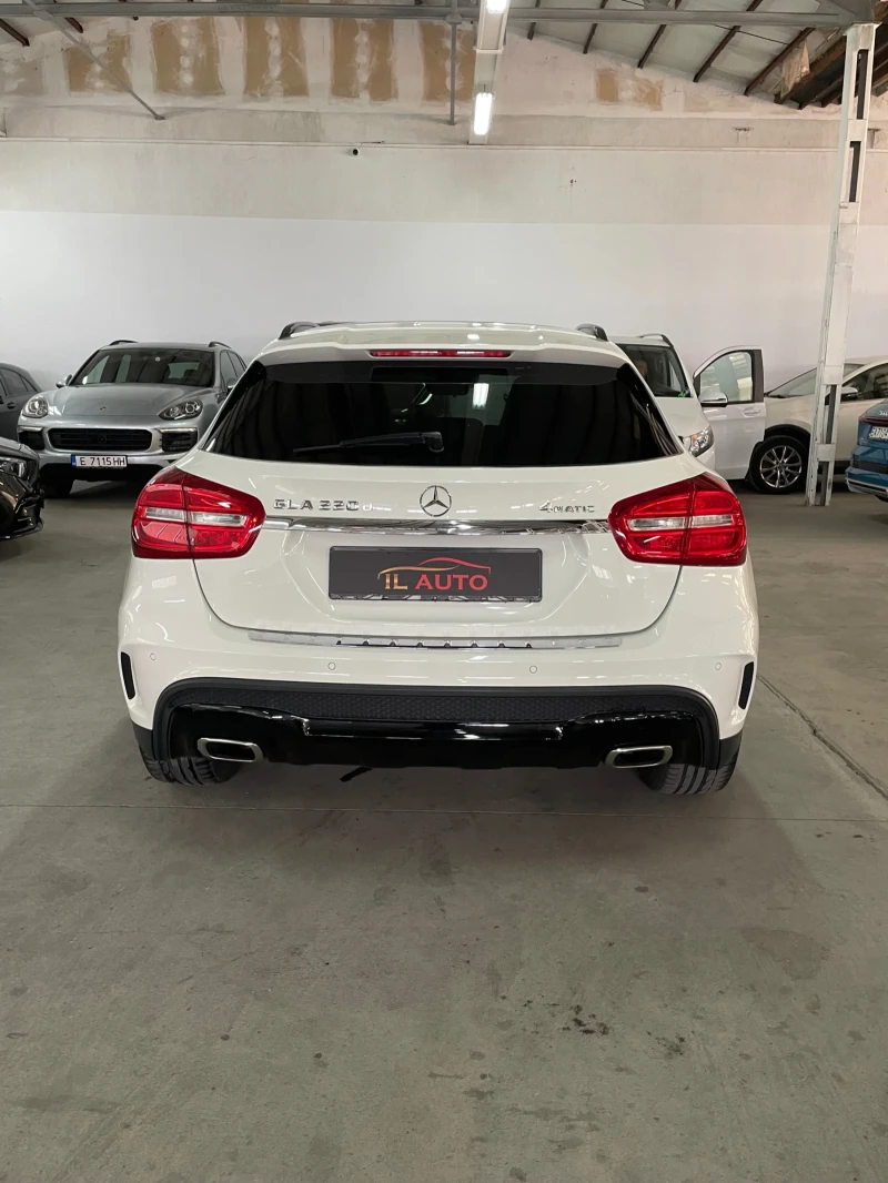 Mercedes-Benz GLA 220 4Matic/AMG/Дистр/Панор/Камера/подгрев/ФУЛЛ!!!, снимка 4 - Автомобили и джипове - 51461588