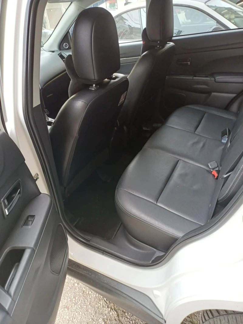 Mitsubishi ASX, снимка 9 - Автомобили и джипове - 52738312