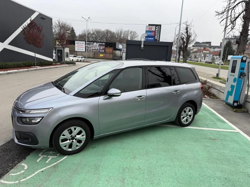 Citroen Spacetourer 1.5HDl/НОВ ВНОС/ПЕРФЕКТЕН/ЛИЗИНГ, снимка 7 - Автомобили и джипове - 52752117