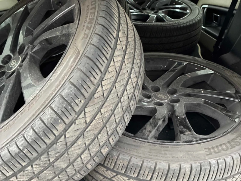 Land Rover Discovery Sport * HSE * CARFAX * ЦЕНА ДО БГ, снимка 14 - Автомобили и джипове - 52893522