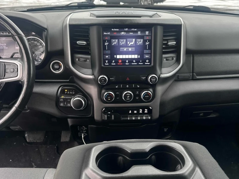 Dodge RAM 1500 * Big Horn * CARFAX * , снимка 9 - Автомобили и джипове - 53009183