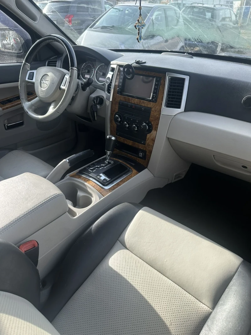 Jeep Grand cherokee 3, 0 crdi, снимка 14 - Автомобили и джипове - 53089548