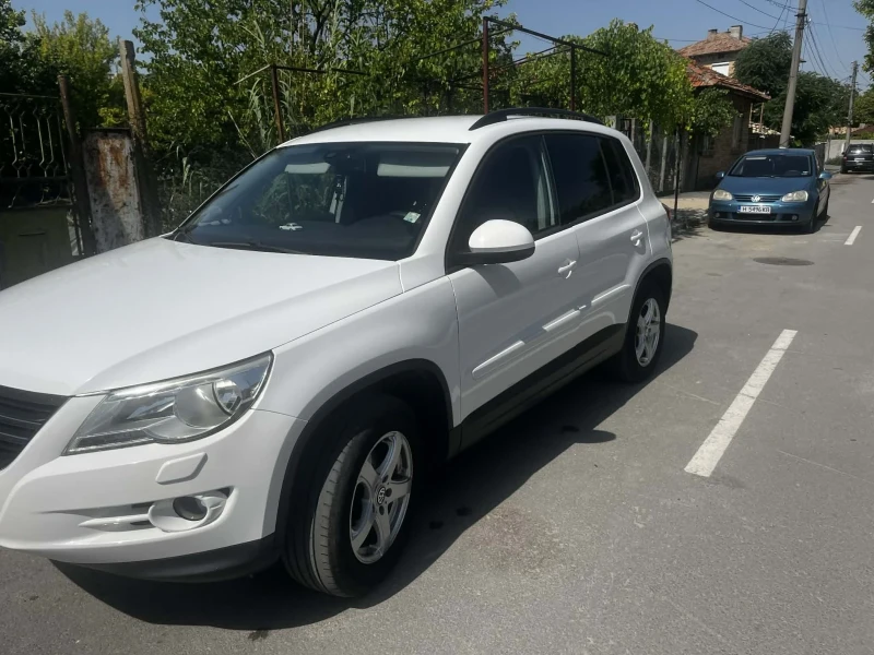 VW Tiguan, снимка 3 - Автомобили и джипове - 53368162