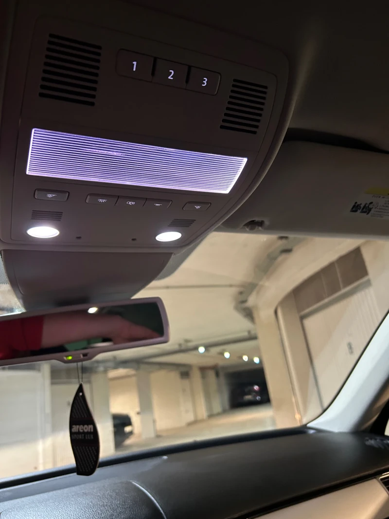 VW Touareg, снимка 11 - Автомобили и джипове - 53582231