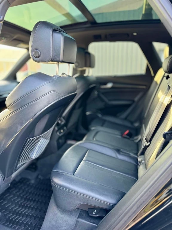 Audi SQ5 2020 QUATTRO * ОБДУХВАНЕ * ДИСТОРНИК * 360 *  , снимка 12 - Автомобили и джипове - 52870104