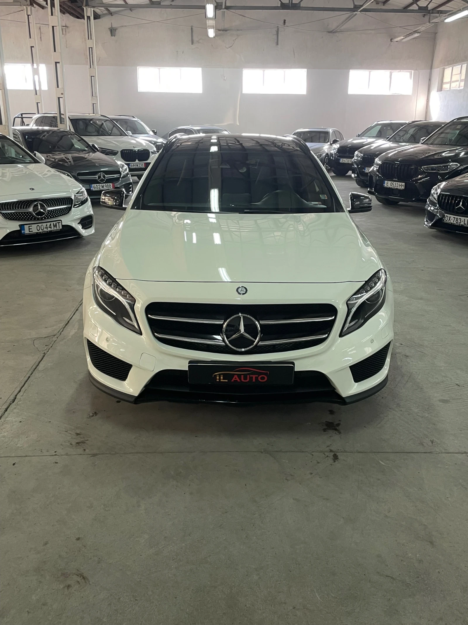 Mercedes-Benz GLA 220 4Matic/AMG/Дистр/Панор/Камера/подгрев/ФУЛЛ!!!, снимка 1