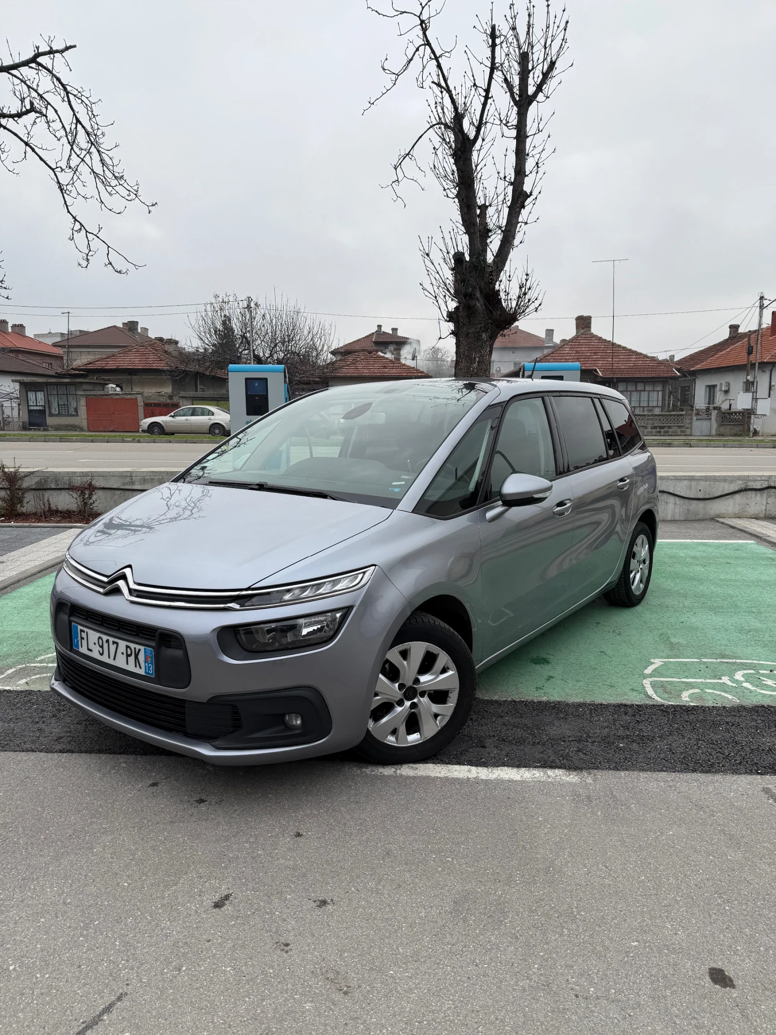 Citroen Spacetourer 1.5HDl/НОВ ВНОС/ПЕРФЕКТЕН/ЛИЗИНГ, снимка 1