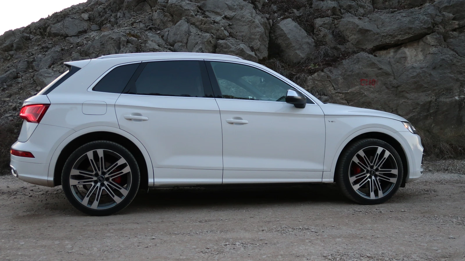 Audi SQ5  TFSI 3.0 Quattro * Head up* * B&O* РЕГИСТРИРАНА!! - изображение 4