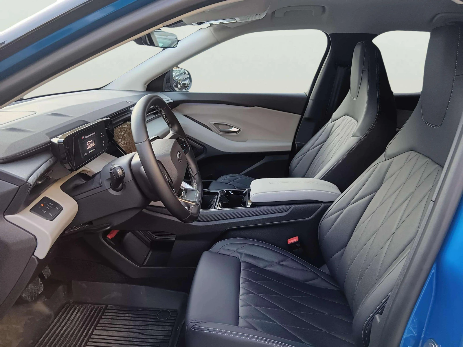 Ford Explorer BEV 77 kWh - изображение 9