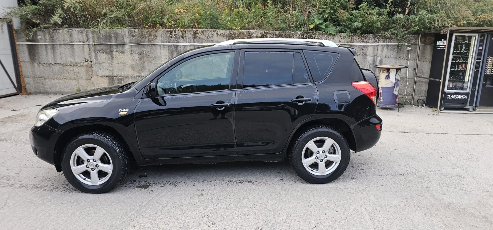 Toyota Rav4, снимка 7 - Автомобили и джипове - 53209157