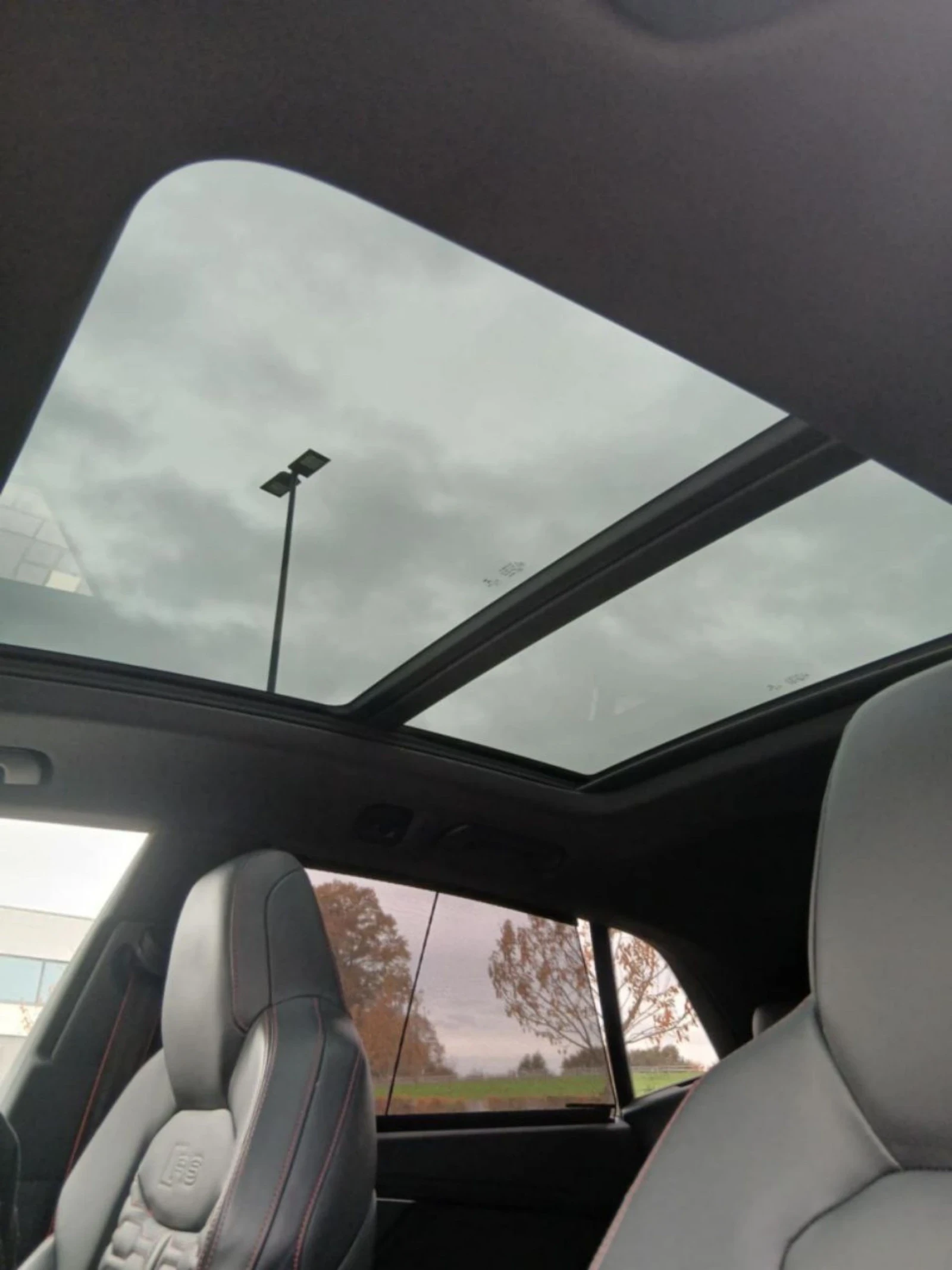 Audi RSQ8 ��������! | Mobile.bg � ����������� 5