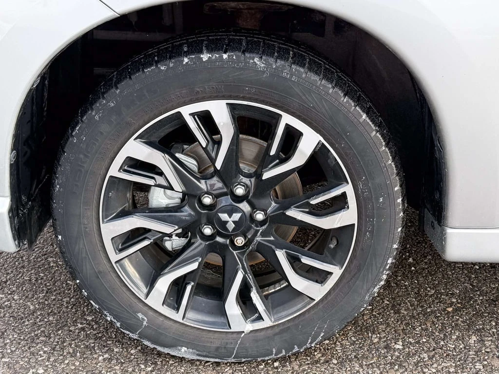 Mitsubishi Outlander * CARFAX * ���� �� �� | Mobile.bg � ����������� 11