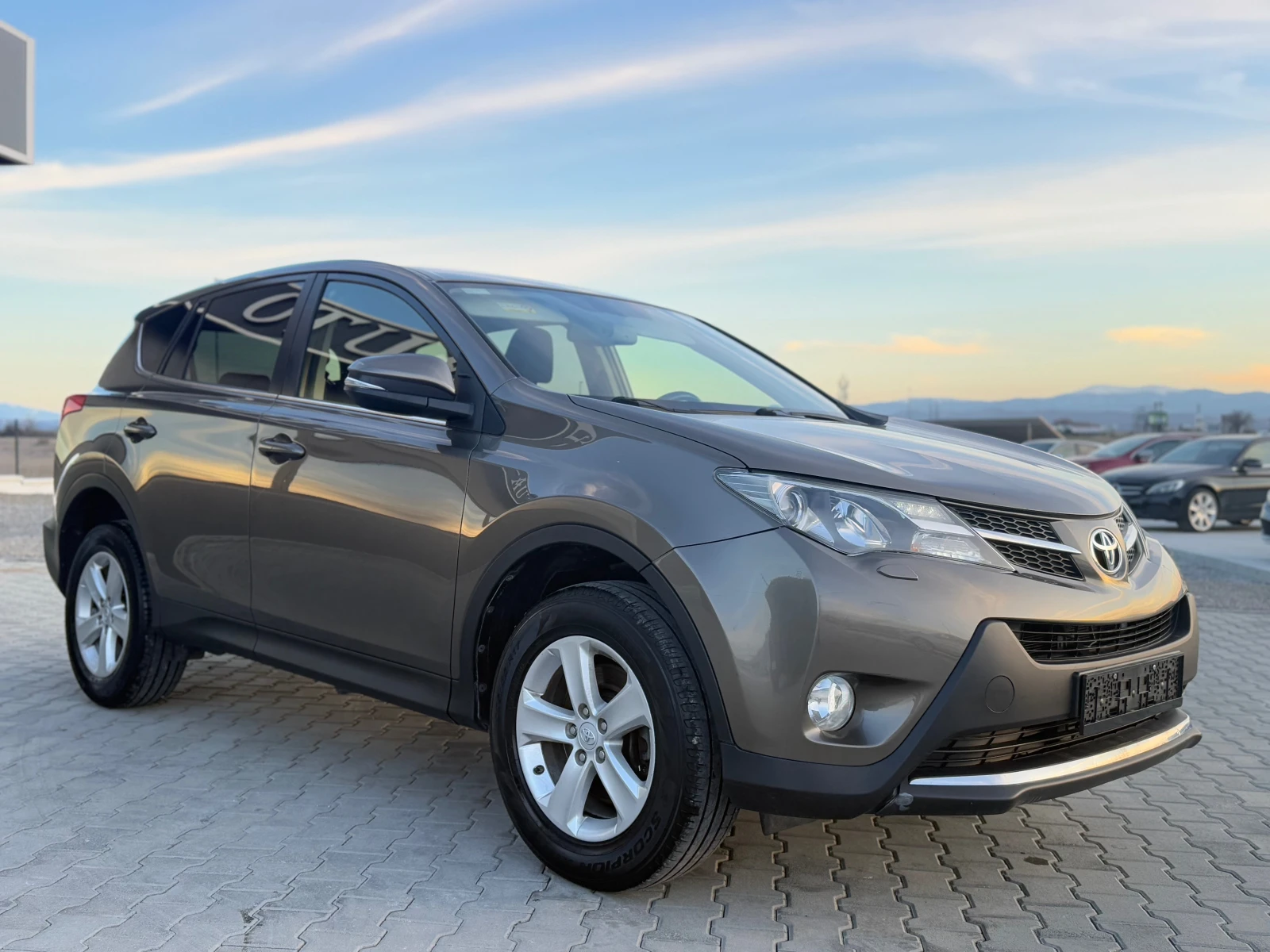 Toyota Rav4 2.2d4d Собствен лизинг !!! - изображение 3