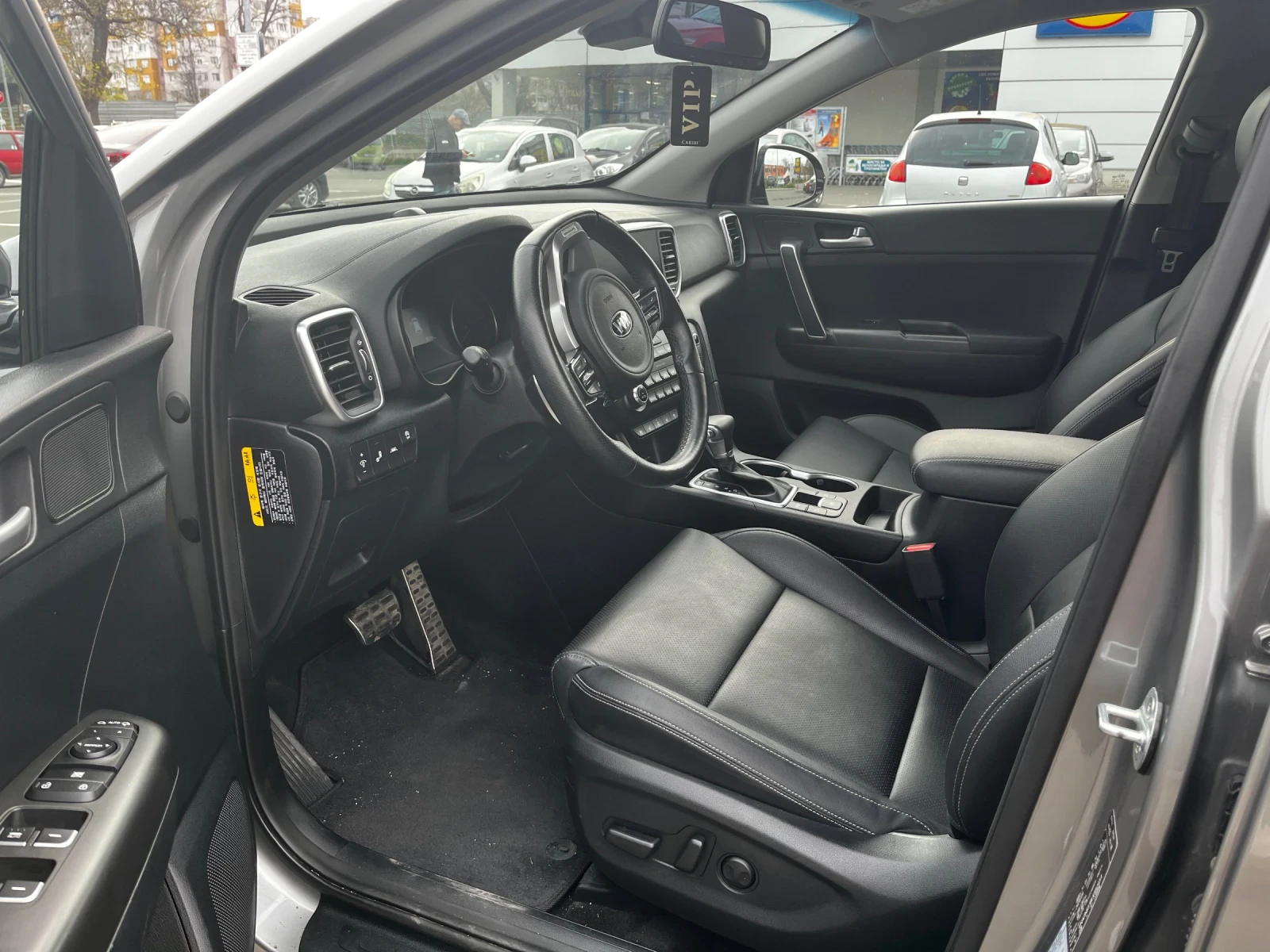 Kia Sportage  2.0 CRDi 180 �.�. 65 000 �� ���� ����� | Mobile.bg � ����������� 8