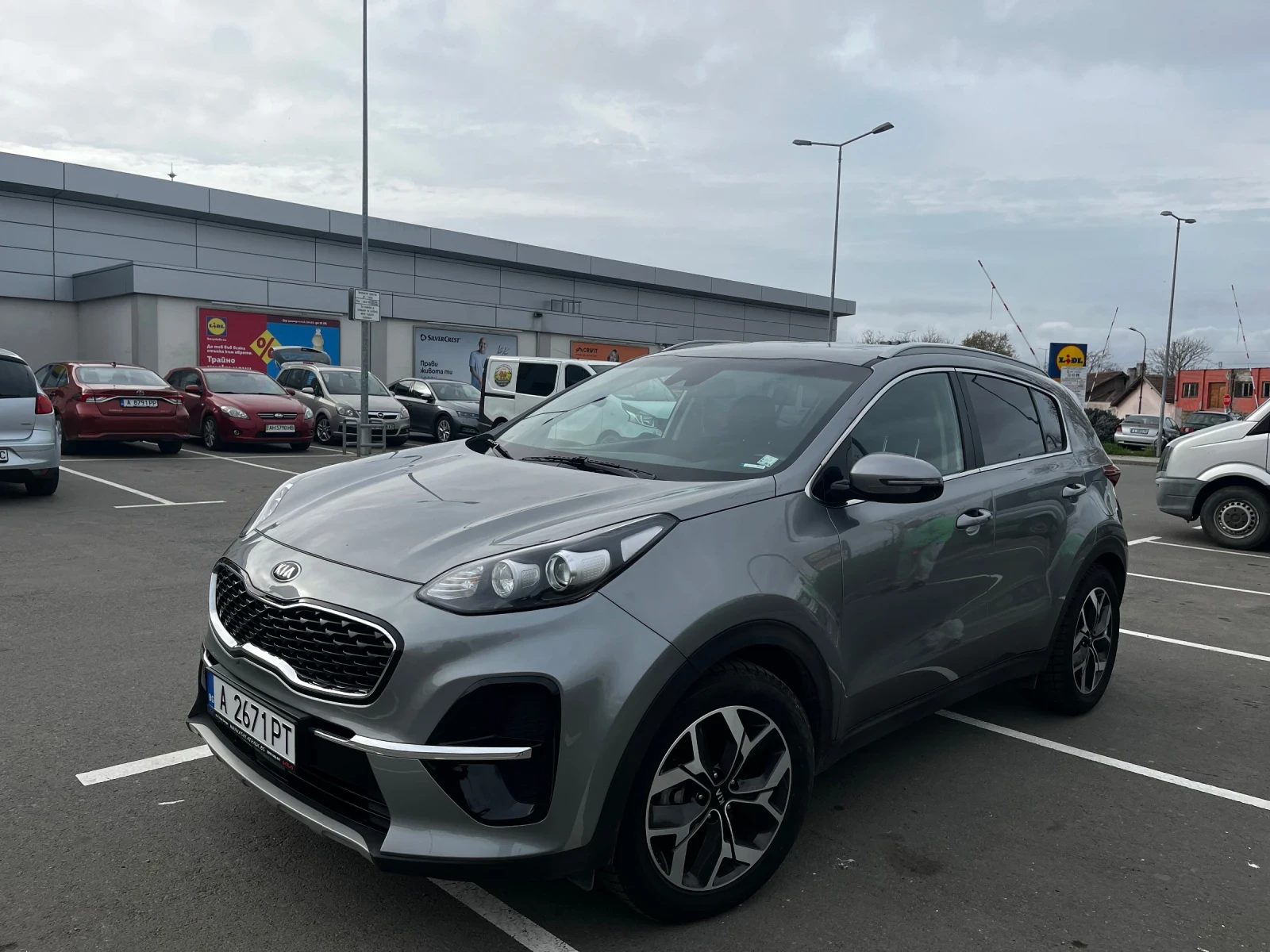Kia Sportage  2.0 CRDi 180 к.с. 65 000 км Внос Корея