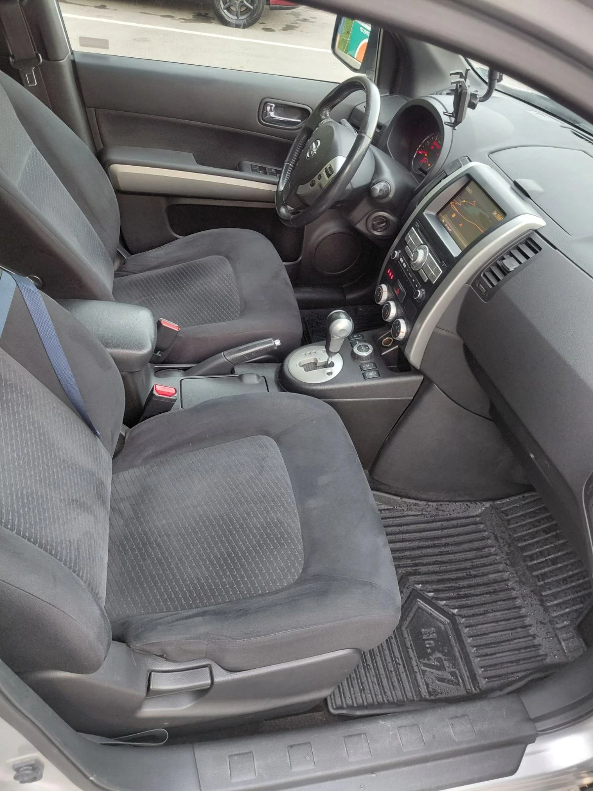 Nissan X-trail 2.0 DCI, снимка 9 - Автомобили и джипове - 54672673