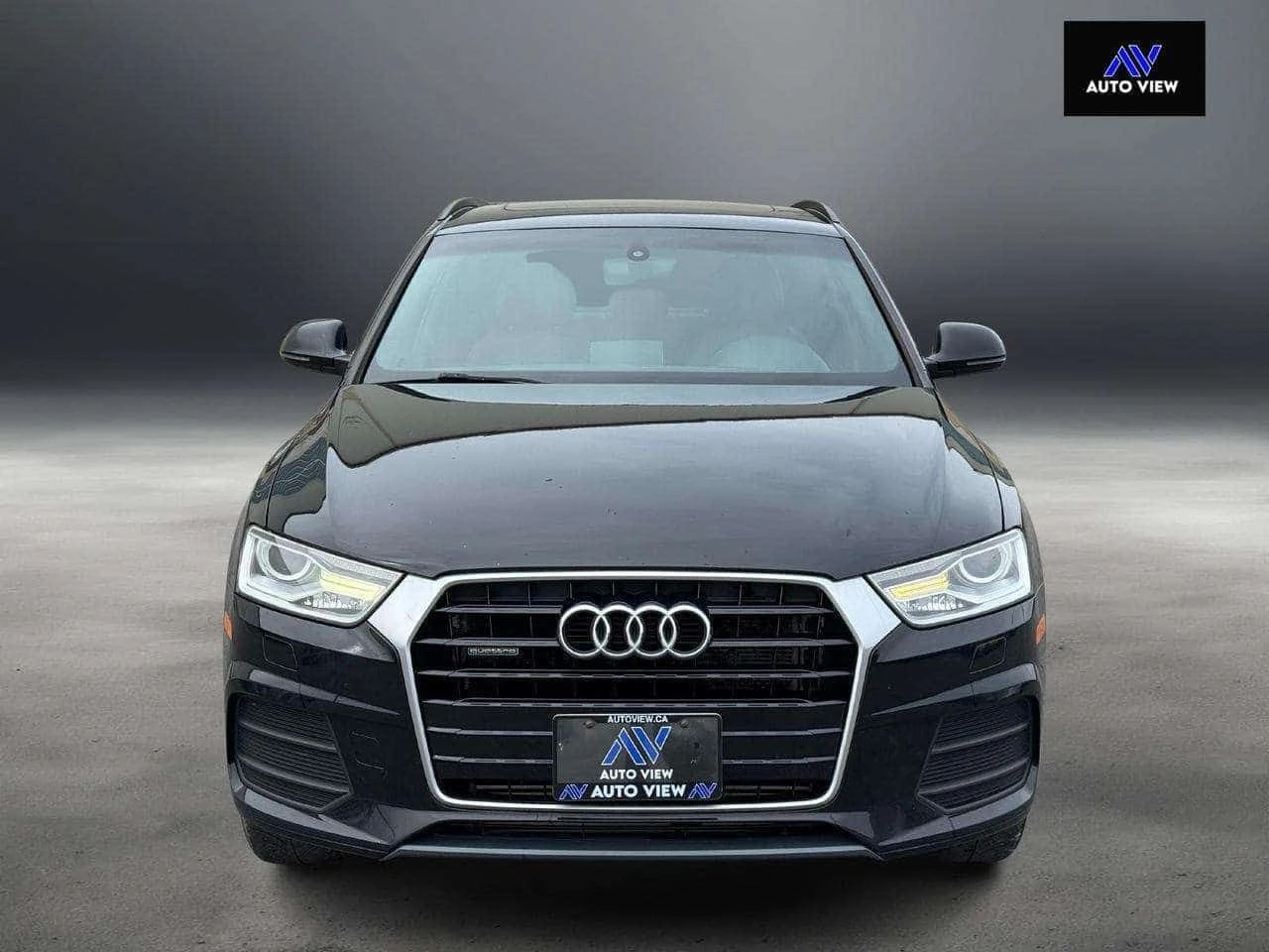 Audi Q3 * Quattro Komfort * * ALL WHEEL DRIVE* * * CARFAX , снимка 2 - Автомобили и джипове - 54916132