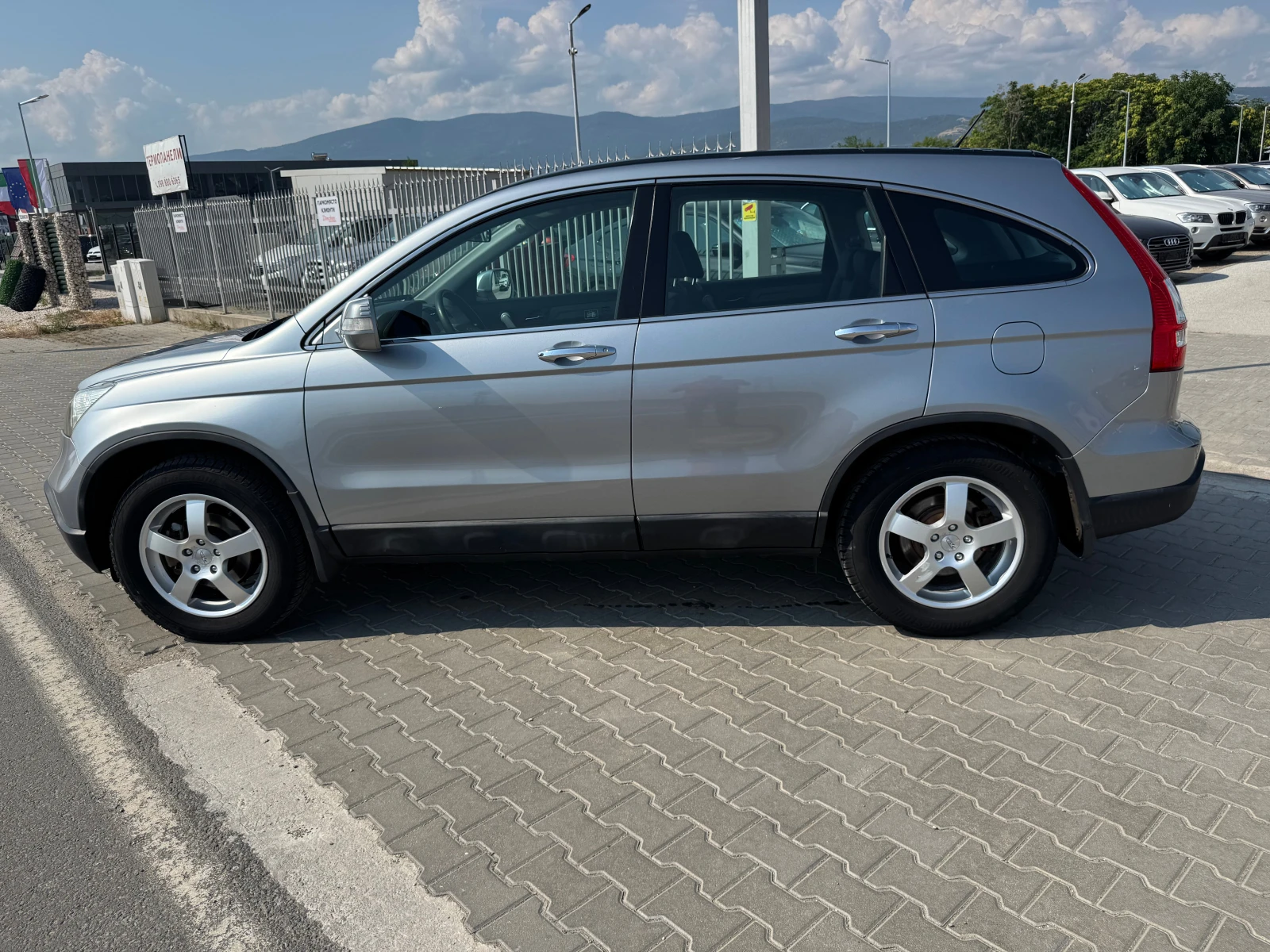 Honda Cr-v 2.0 i, снимка 3 - Автомобили и джипове - 55059398