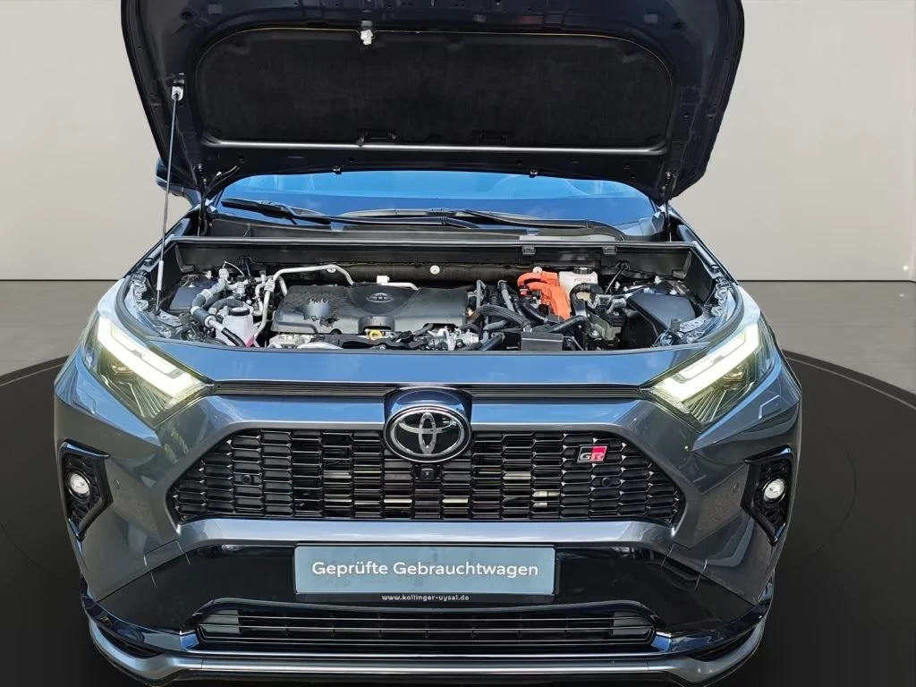 Toyota Rav4 Plug-in-Hybrid GR SPORT 15 J. Garantie, снимка 8 - Автомобили и джипове - 55276811