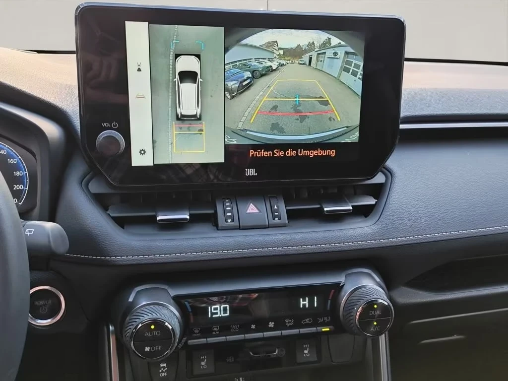 Toyota Rav4 Plug-in-Hybrid GR SPORT 15 J. Garantie, снимка 11 - Автомобили и джипове - 55276811
