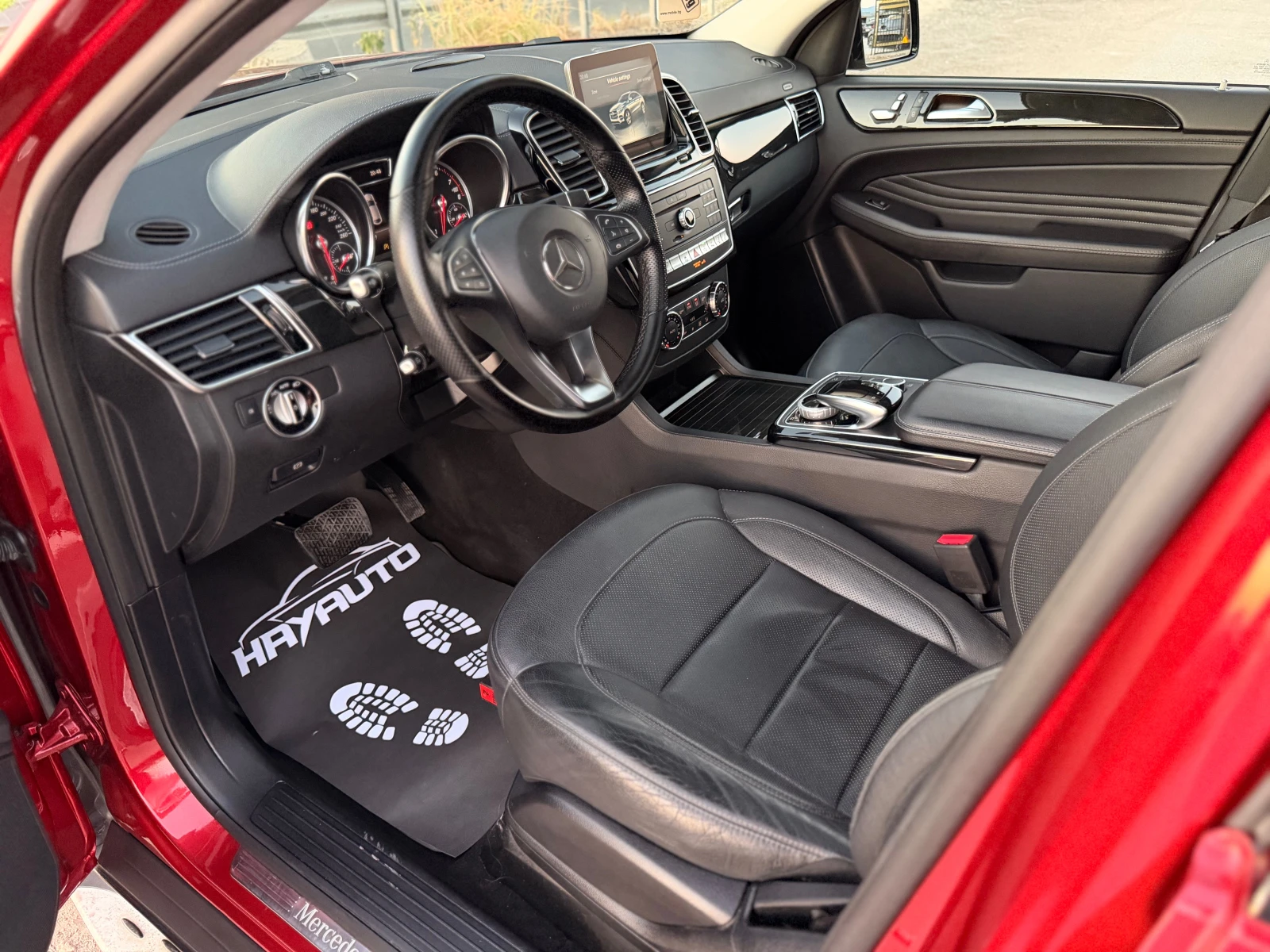 Mercedes-Benz GLE 400 COUPE= 4-MATIC= AMG= DISTRONIC= KEYLES GO= PANO, снимка 9 - Автомобили и джипове - 55480474