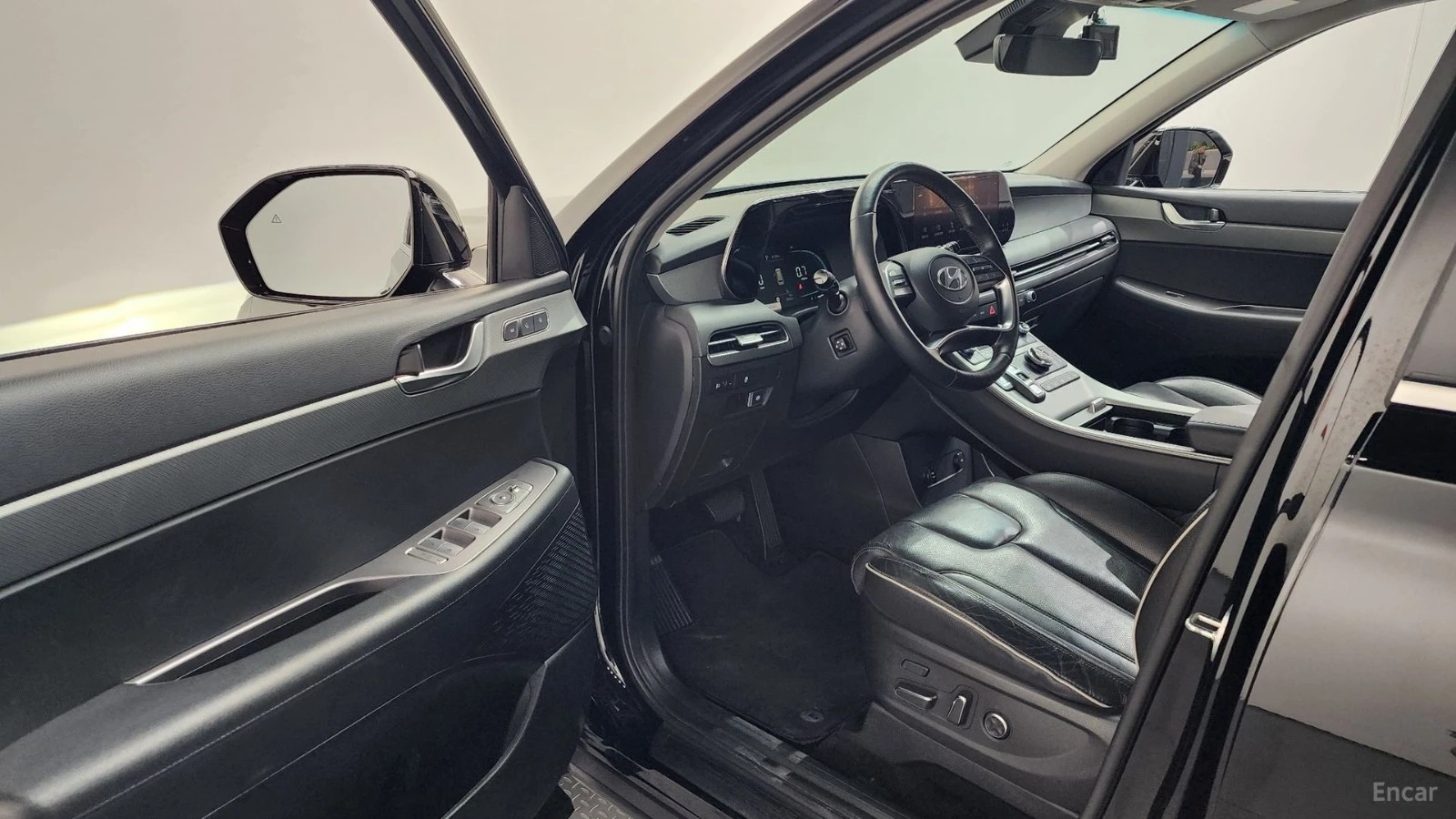 Hyundai Palisade * ПАНО* KEYLESS* Camera* ПОДГРЕВ* LED* , снимка 9 - Автомобили и джипове - 55624223