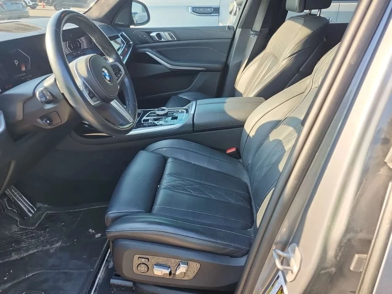 BMW X7, снимка 3 - Автомобили и джипове - 56734163