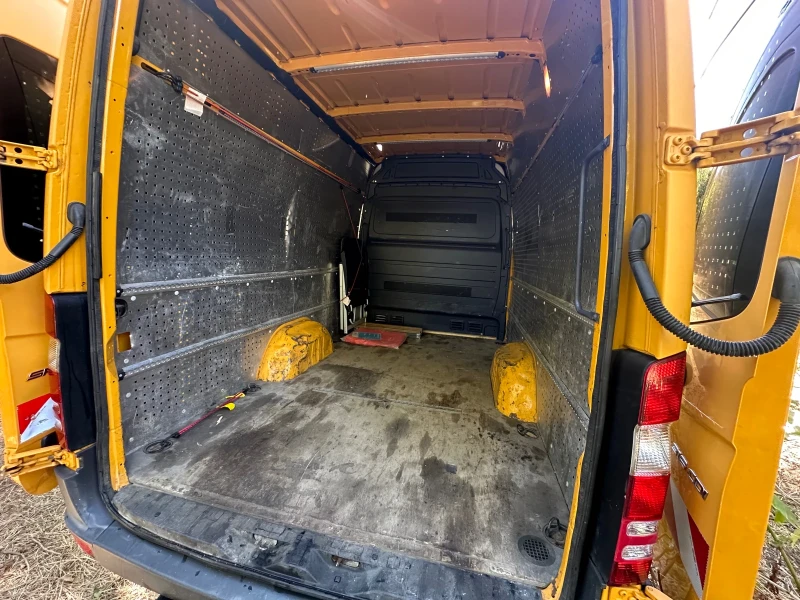 Mercedes-Benz Sprinter 316, снимка 11 - Бусове и автобуси - 51731041