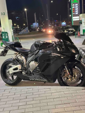 ������ Honda Cbr