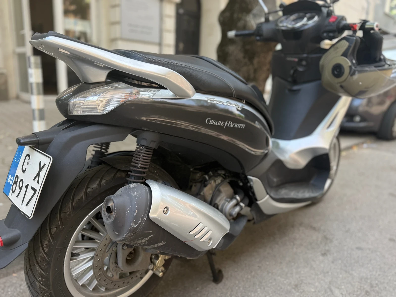 Piaggio Beverly 300ie, снимка 6 - Мотоциклети и мототехника - 55310485