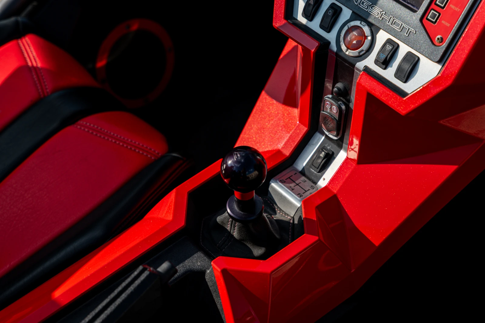 Polaris Slingshot, снимка 13 - Мотоциклети и мототехника - 55976681