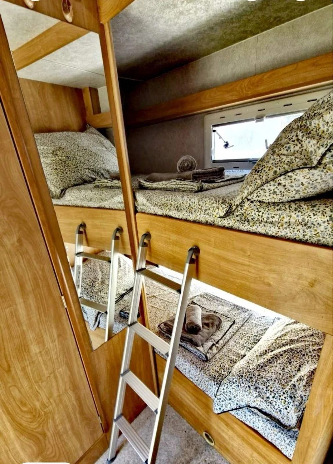 Кемпер Mercedes-Benz Sprinter 316 cdi, снимка 13 - Каравани и кемпери - 56183388