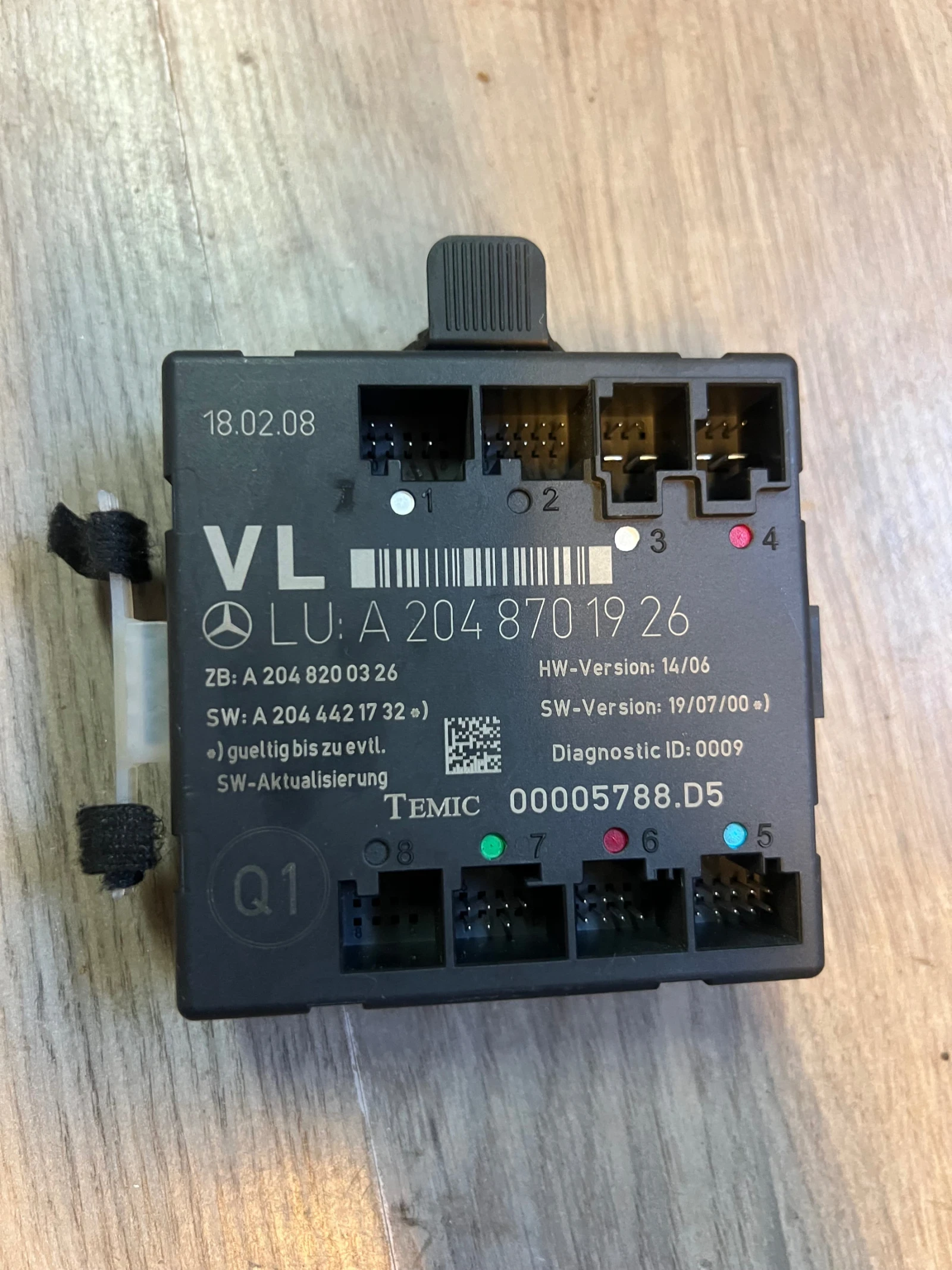 A2048701926 ����� �����  Mercedes-Benz C-Class W204 A 204 870 19 26  | Mobile.bg � ����������� 1