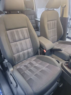 VW Touran 2.0TDI Highline, снимка 8
