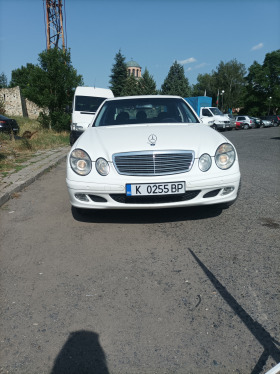 Mercedes-Benz E 200, снимка 1 - Автомобили и джипове - 45271306