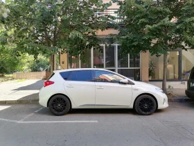 Toyota Auris 1.8 HYBRID - 20999 лв. - 22562232 2