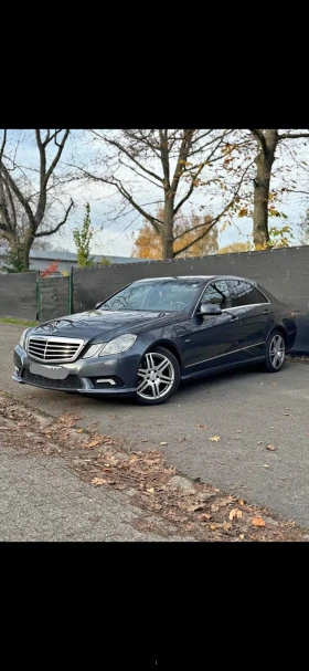 ������ Mercedes-Benz E 250