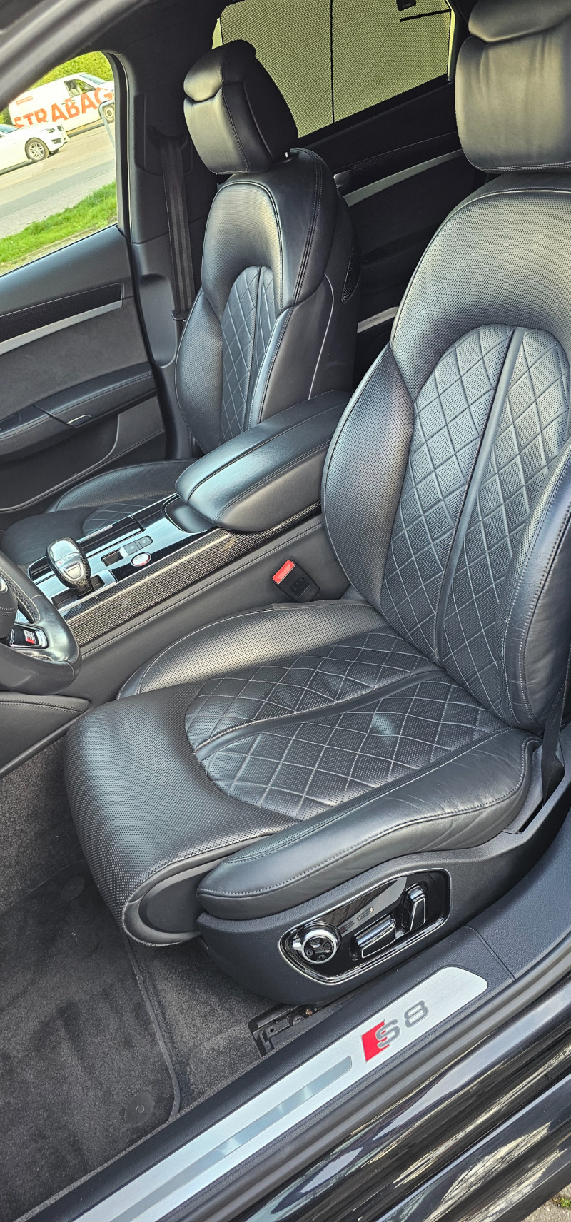Audi S8 S8 Martix* Karbon* Lizing* Full, снимка 9 - Автомобили и джипове - 46448865