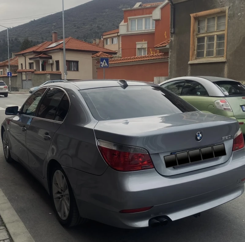 BMW 520, снимка 2 - Автомобили и джипове - 47739214