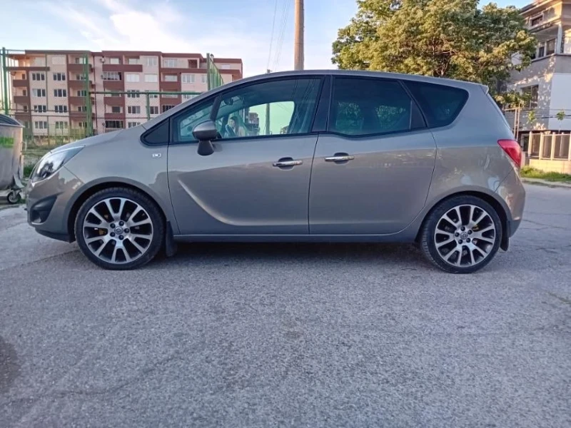 Opel Meriva 1.4i 120cc, снимка 3 - Автомобили и джипове - 47978811