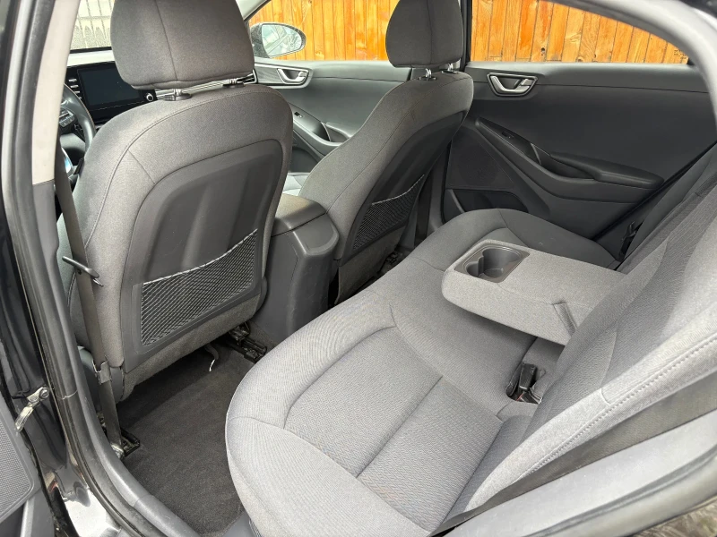 Hyundai Ioniq 1.6i Blue-Drive/ hybrid , снимка 10 - Автомобили и джипове - 52695471