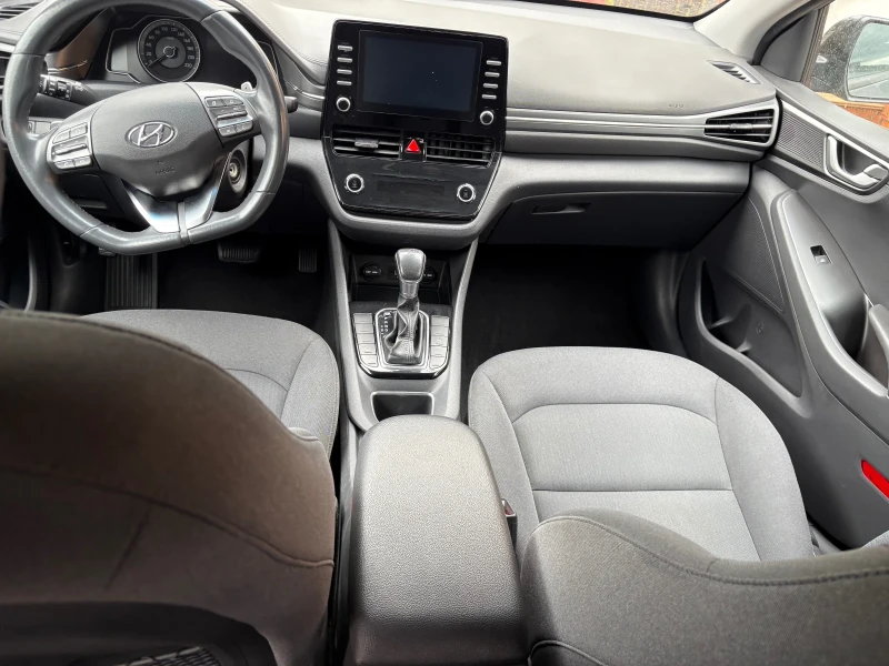 Hyundai Ioniq 1.6i Blue-Drive/ hybrid , снимка 9 - Автомобили и джипове - 52695471