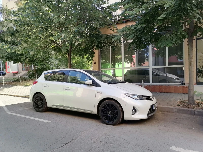Toyota Auris 1.8 HYBRID Panorama