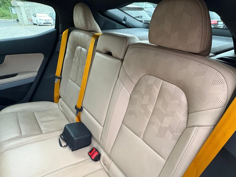 Polestar Polestar Electric 2/Long Range/DUAL/Performance/360 /PANO/H&K/Full , снимка 12 - Автомобили и джипове - 51672110